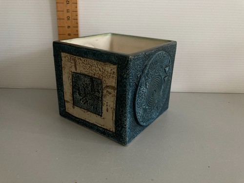 Troika pottery cube - troika,