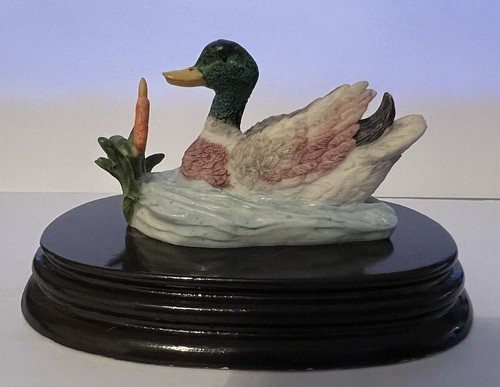 Mallard duck figurine - mallard,