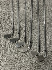 Wilson D9 Irons 5-PW, Right Hand, Regular Steel Shaft