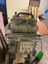 Mobile concrete pump