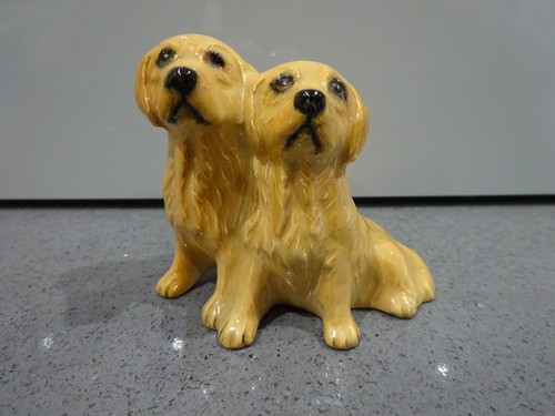Beswick golden retrievers - golden,