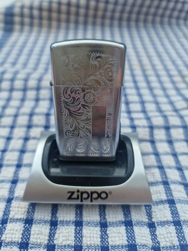 Zippo 2007 slimline floral - zippo-2007,