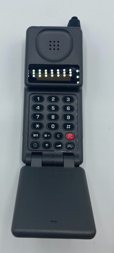 Retro motorola flip - motorola,