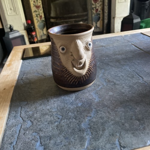 Muggins ugly face mug rare - -,