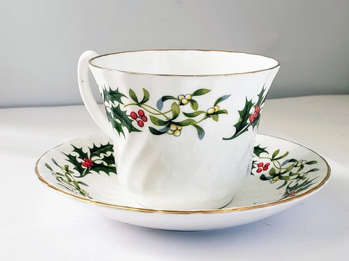 House goebel bone china - house,