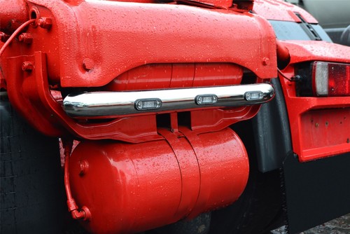 Chassis light bar leds - light, +