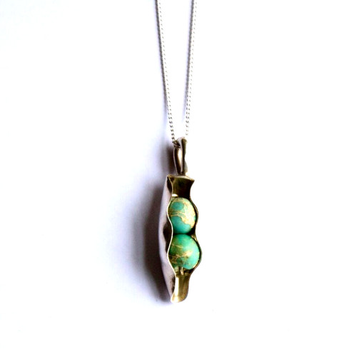 Two peas pod necklace - two, a