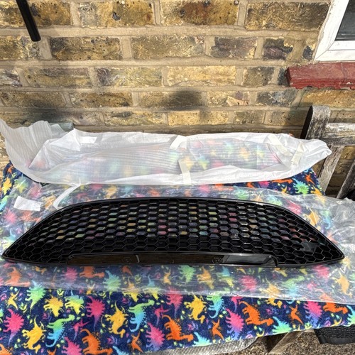 Mk7 ford fiesta front upper - st,