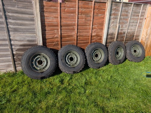 Land rover wolf - land, wheels