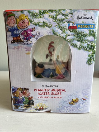 Hallmark peanuts snoopy - hallmark,