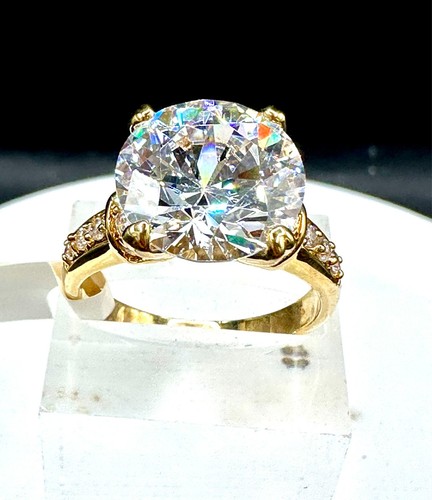 Ring gold solitaire accents - ring,