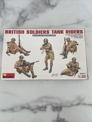 Mini art british soldiers tank - art,
