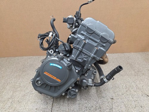 Ktm 125 complete engine - ktm,