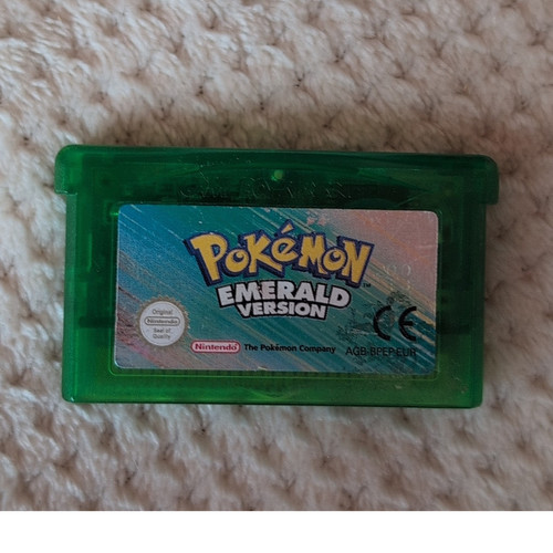 Nintendo pokémon emerald - pokémon:,