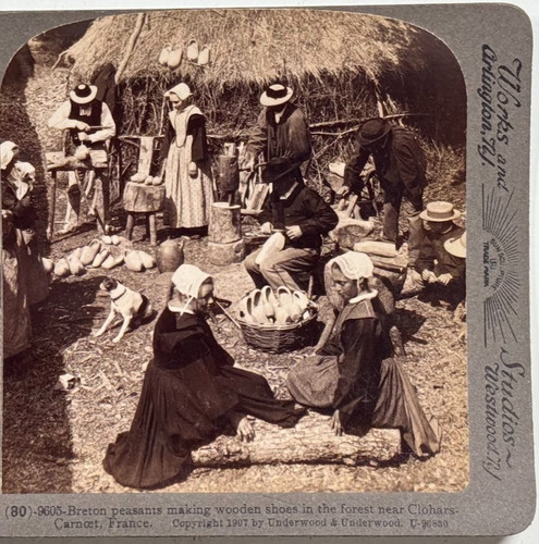 Breton peasants making - , wooden