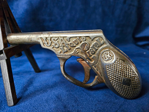 Vintage metal pistol shaped - vintage, pistol-shaped
