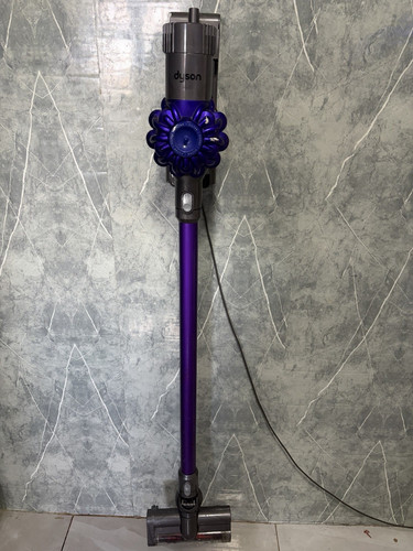 Dyson - , v6