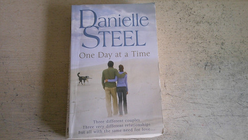 Romance women fiction - women's,