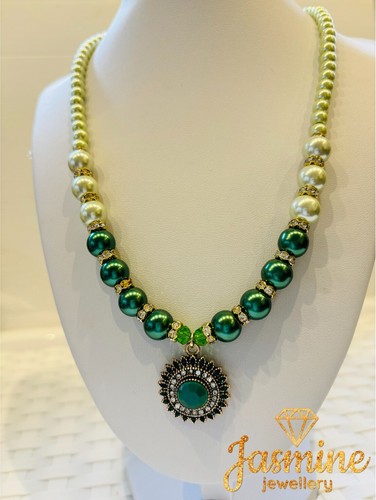 Bridal emerald green glass - bridal,
