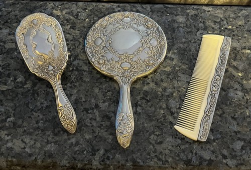 Beautiful piece vintage - beautiful,