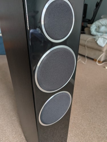 Wharfedale diamond 230