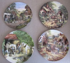 4 x Collectable Horse Theme Plates - Royal Doulton & Wedgwood