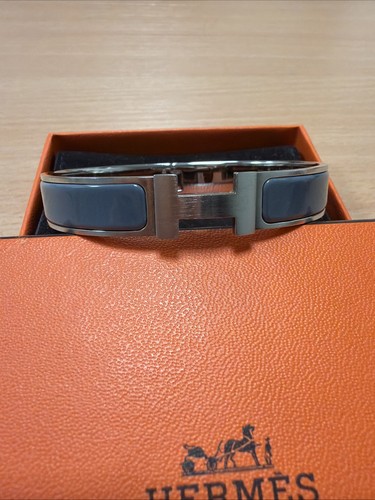 Hermes bangle size medium - hermes,