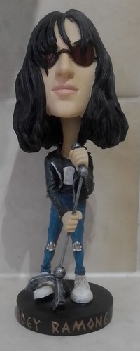 Joey ramone head - joey, knocker