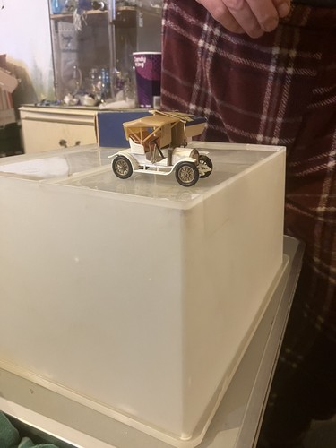 Matchbox old fashion car - matchbox,