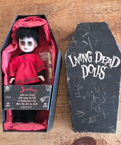 Vintage living dead - living,