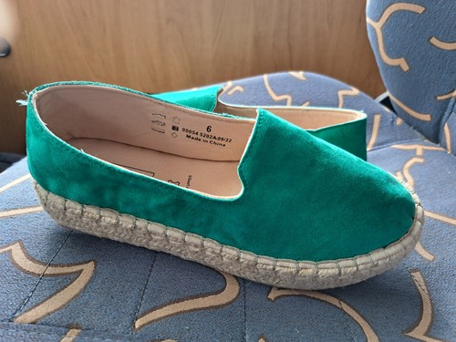 Marks spencer real suede - &,
