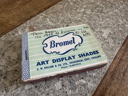 Bromel art display shades - art,
