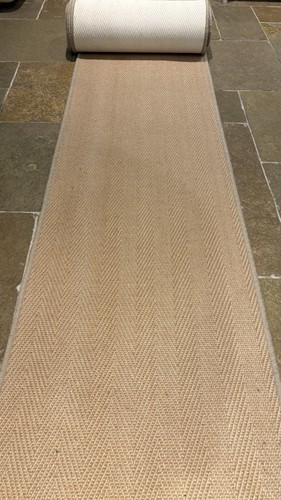 New jute herringbone stair - new,