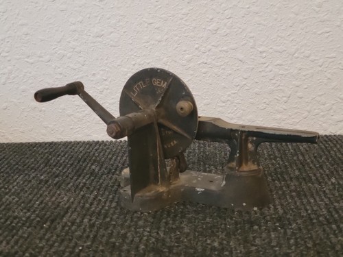 Little gem watch makers lathe - little,