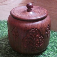 WOODEN CARVED TOBACCO OR