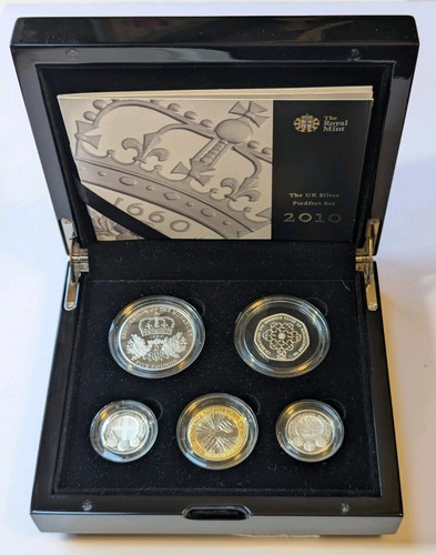 The royal mint 2010 united - royal,