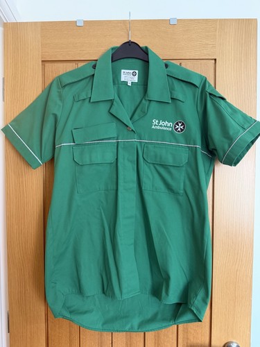 John ambulance green short - john,