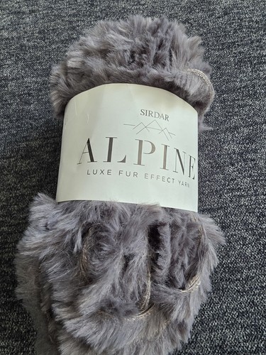 Alpine grey fur - yarn, 50g