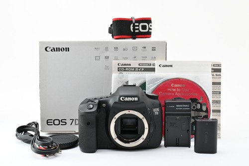 Almost mint box canon - mint, in