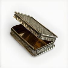 Solid Silver Vinaigrette/Snuff