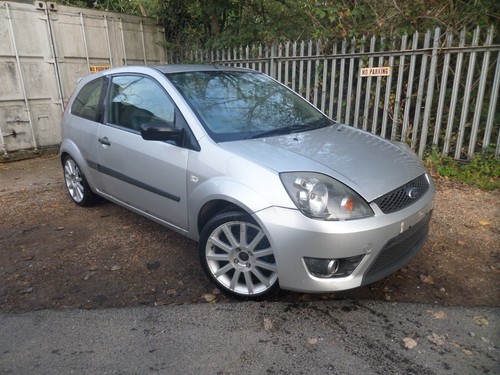 Ford fiesta mk6 zetec silver - zetec, s