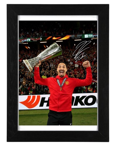 Zlatan ibrahimovic signed - zlatan,
