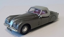 Jaguar XK 120 roadster -