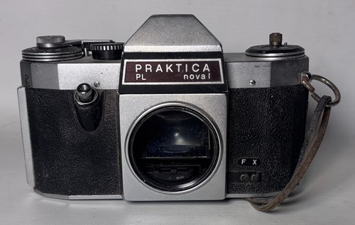 Pentacon praktica nova - pentacon, 1