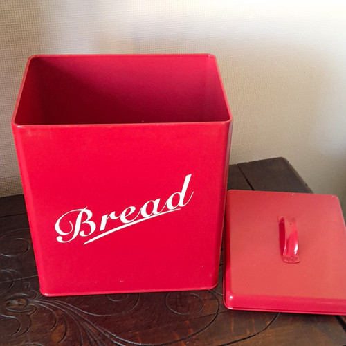 Red metal vintage retro - red, vintage/retro