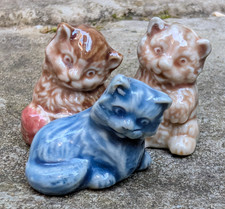 Vtg 3 x Wade Whimsie Miniature Kitten Cat Figurines Ornaments