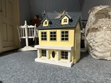 1/12 Dolls House For A Dolls