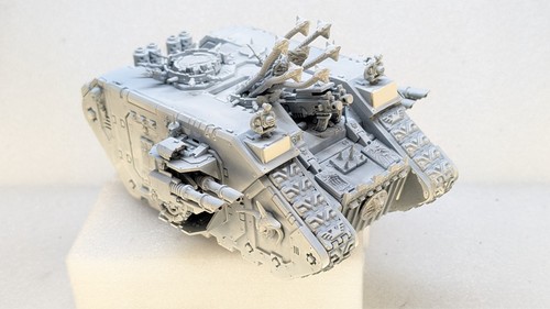 Land raider chaos space - land,