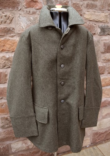 New vintage 100 wool - *new*, 40-44"