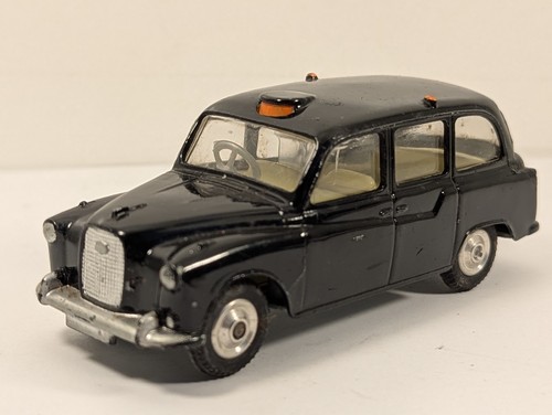 Corgi toys austin fx4 london - toys,